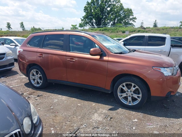 Mitsubishi mivec 2014 JA4AZ2A34EZ601715 Image 13
