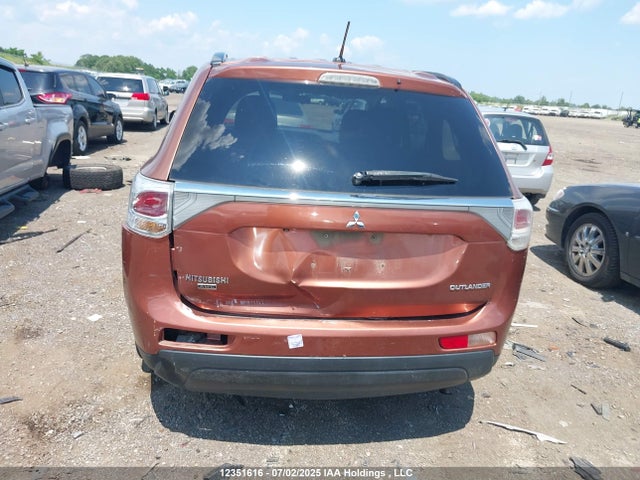 Mitsubishi mivec 2014 JA4AZ2A34EZ601715 Image 16