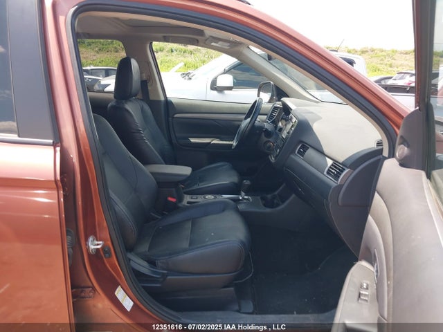 Mitsubishi mivec 2014 JA4AZ2A34EZ601715 Image 5