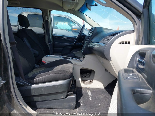 2C4RDGDG1HR775128 Dodge Grand Caravan