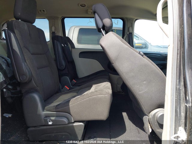 2C4RDGDG1HR775128 Dodge Grand Caravan
