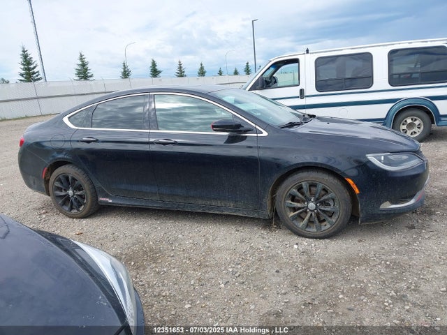 1C3CCCCG9FN513956 Chrysler 2015