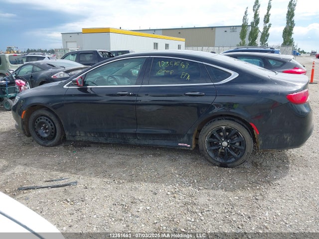 1C3CCCCG9FN513956 Chrysler 2015
