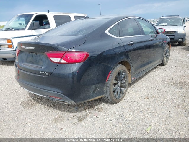 1C3CCCCG9FN513956 Chrysler 2015