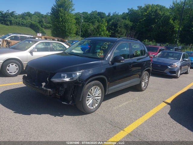 WVGJV7AX5FW592524 Volkswagen 2015