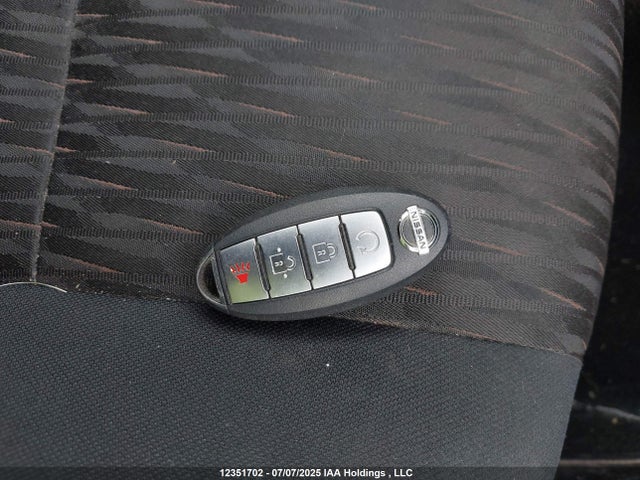 Nissan Rogue 2017 5N1AT2MT7HC846210 Image 11