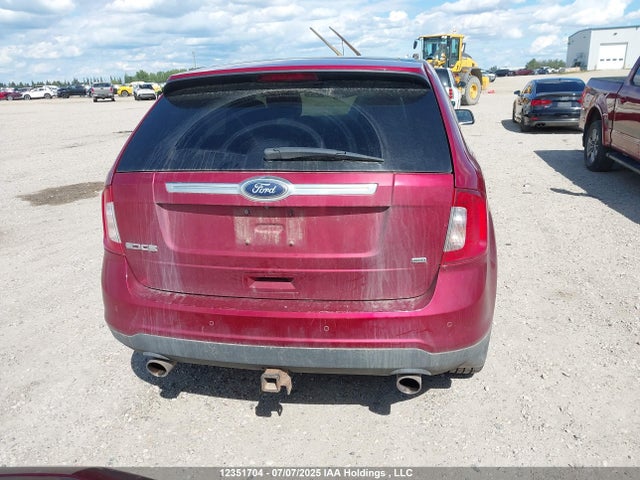 Ford 2014 2014 2FMDK4KC3EBB08012 Image 16