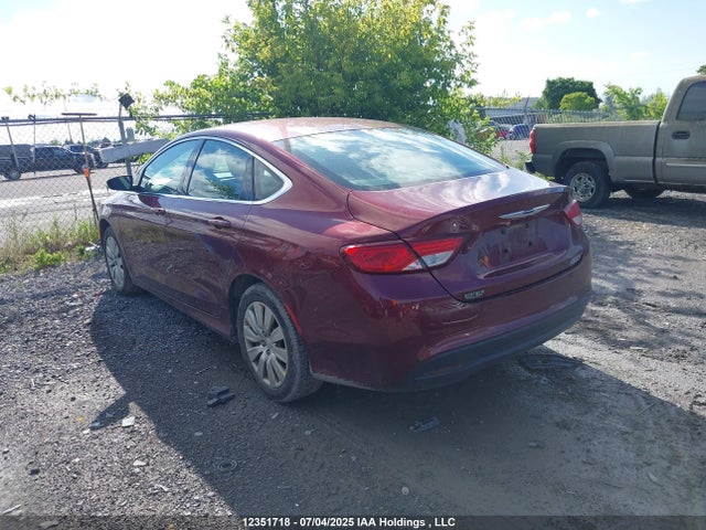 1C3CCCFBXGN177008 Chrysler 2016