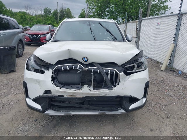 BMW X1 2023 WBX73EF0XP5W07842 Image 28