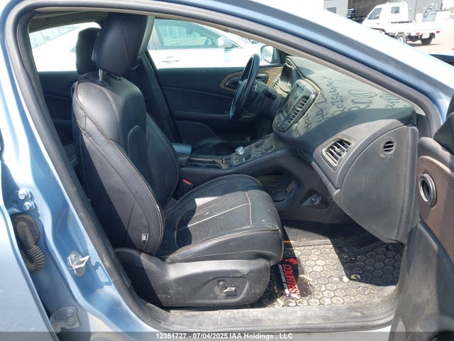 Chrysler 200 2015 1C3CCCEG3FN644135 Image 5
