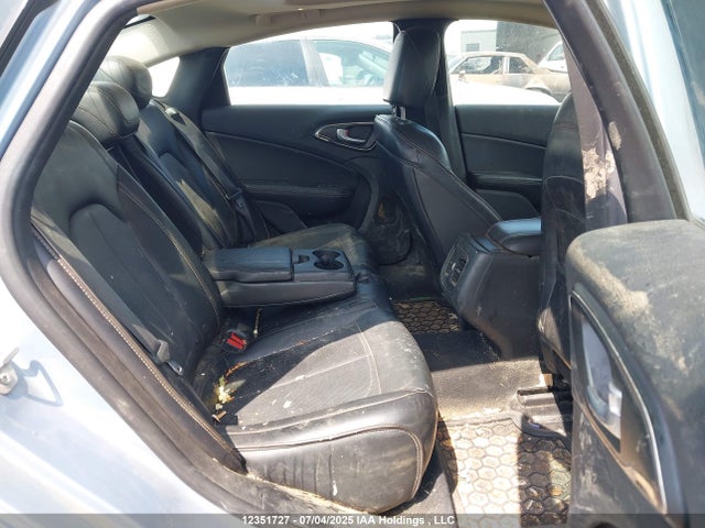 Chrysler 200 2015 1C3CCCEG3FN644135 Image 8