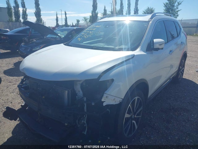 5N1AT2MV9HC852656 Nissan 2017