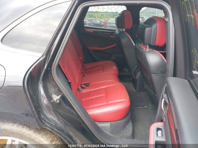 Porsche Macan 2016 WP1AB2A5XGLB42190 Image 8
