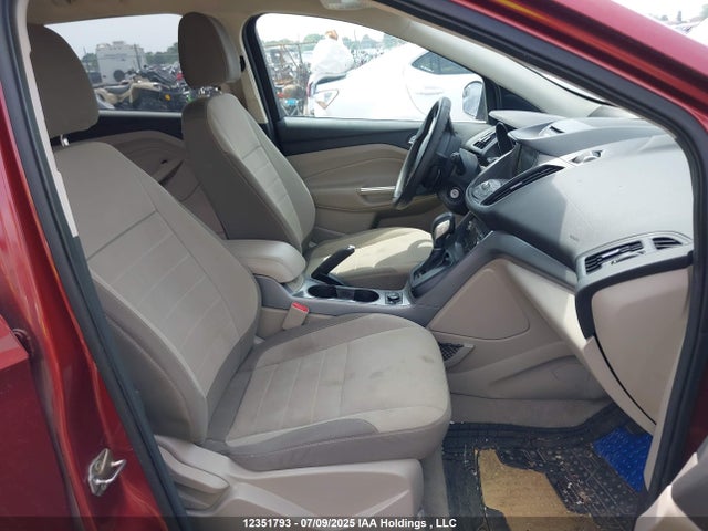 1FMCU9GXXFUA95379 Ford 2015
