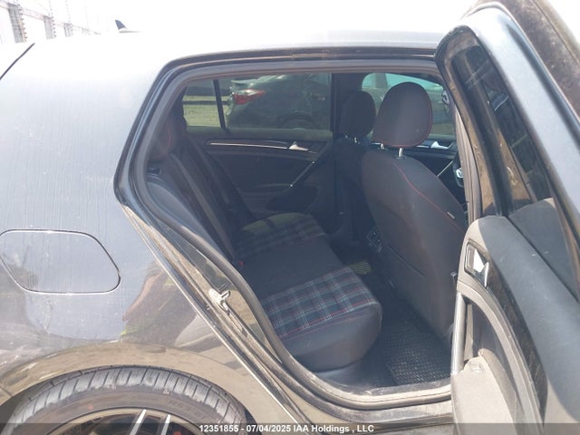 3VW5T7AU1FM003130 Volkswagen GTI
