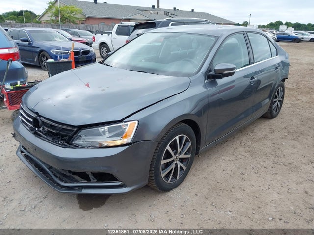 3VWD67AJ4GM337372 Volkswagen 2016