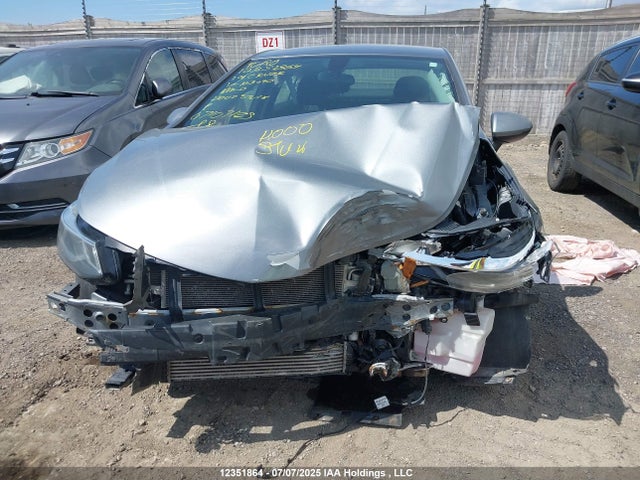 2019 Chevrolet Cruze Lt მანქანა იყიდება აუქციონზე, vin: 1G1BE5SM7K7103040, აუქციონის ნომერი: 12351864