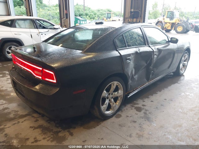 2C3CDXAG2EH337461 Dodge Charger