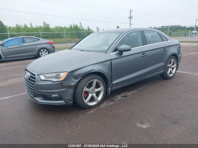Audi A3 2015 WAUBFRFF7F1098399 Image 2