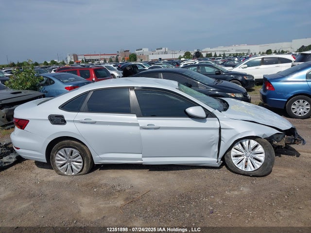 3VWC57BU6KM008267 Volkswagen 1.4 tsi