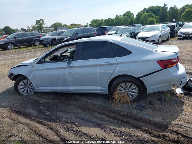 3VWC57BU6KM008267 Volkswagen 1.4 tsi