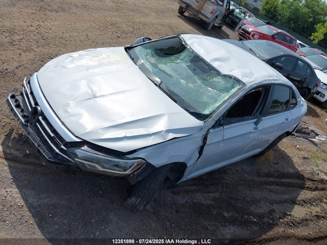 3VWC57BU6KM008267 Volkswagen 1.4 tsi