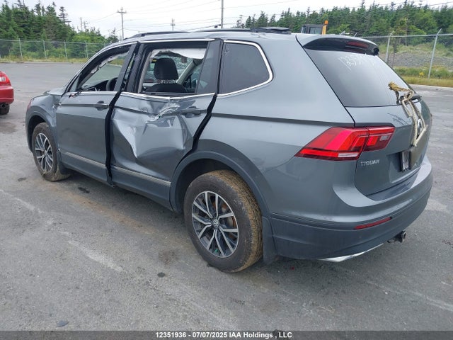 3VV2B7AX1LM127477 Volkswagen Tiguan