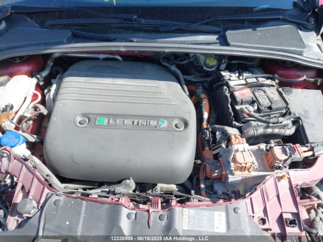 1FADP3R43HL320918 Ford 2017
