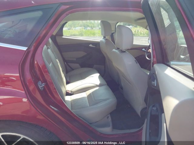 1FADP3R43HL320918 Ford 2017