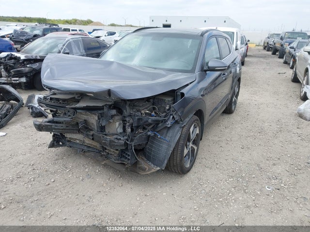 Hyundai 2016 2016 KM8J3CA2XGU050593 Image 2
