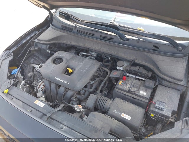 KM8K22AAXMU672731 Hyundai mpi nu