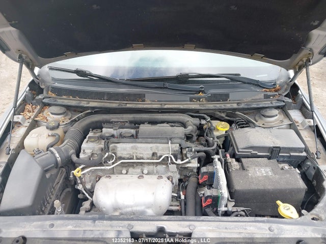 1C3CCCFB7FN697973 Chrysler 2015