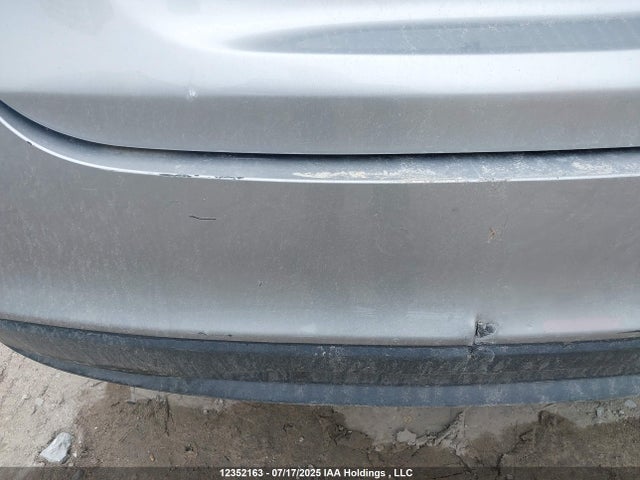 1C3CCCFB7FN697973 Chrysler 2015
