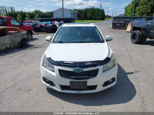 Chevrolet LUV 2015 1G1PC5SB5F7265278 Image 12