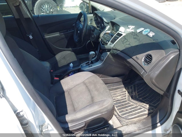 Chevrolet LUV 2015 1G1PC5SB5F7265278 Image 5