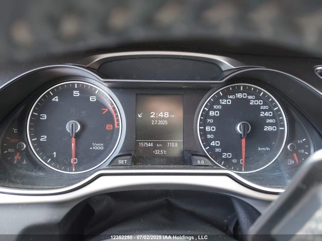 2013 Audi A4 2.0t Premium Plus მანქანა იყიდება აუქციონზე, vin: WAUKFCFL2DN045893, აუქციონის ნომერი: 12352250