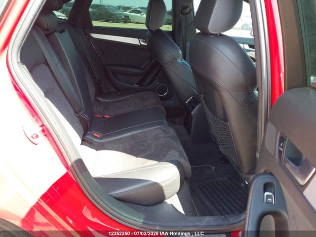 2013 Audi A4 2.0t Premium Plus მანქანა იყიდება აუქციონზე, vin: WAUKFCFL2DN045893, აუქციონის ნომერი: 12352250