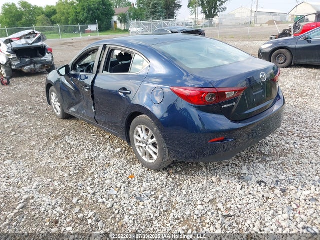 3MZBN1V77JM250241 Mazda pe