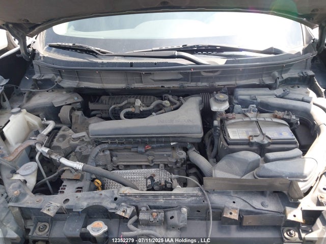 Nissan Rogue 2017 5N1AT2MV5HC739917 Image 10