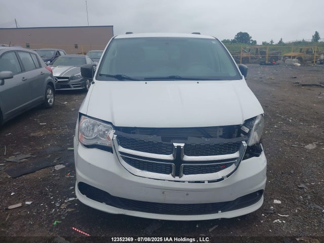 2C4RDGBG8GR367730 Dodge Grand Caravan