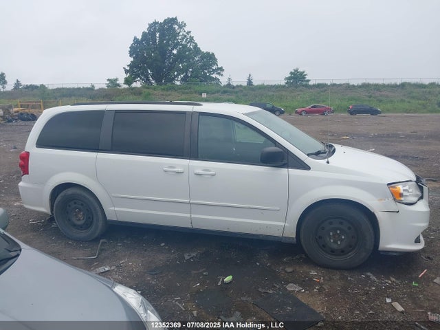 2C4RDGBG8GR367730 Dodge Grand Caravan