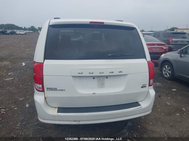 2C4RDGBG8GR367730 Dodge Grand Caravan