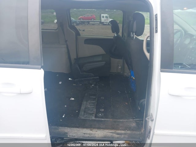 2C4RDGBG8GR367730 Dodge Grand Caravan