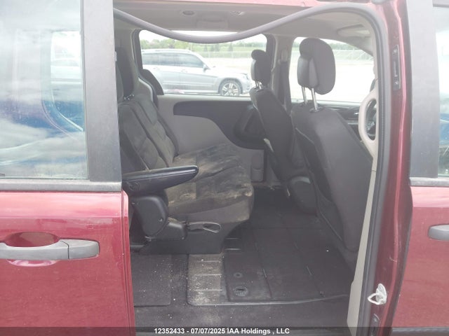 2C4RDGBG2HR877072 Dodge Grand Caravan