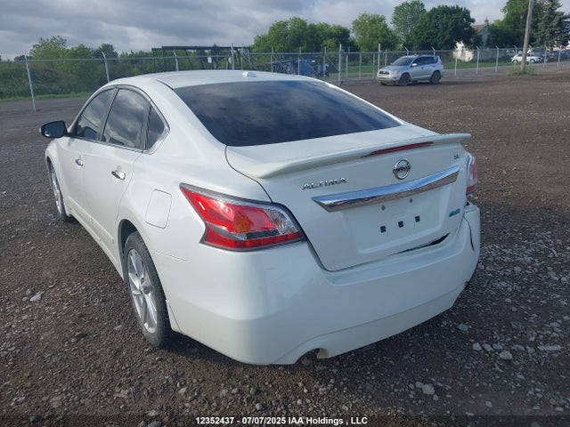 1N4AL3AP3FN333061 Nissan Altima