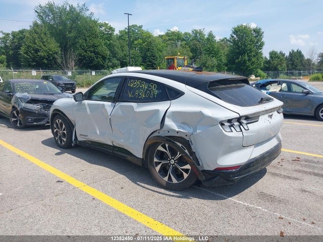 Ford Mustang Mach-E 2021 3FMTK3SU2MMA34089 Image 3