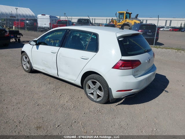 3VWG57AU8MM004596 Volkswagen 2021