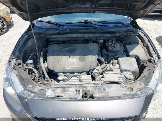 3MZBM1V71FM186188 Mazda pe