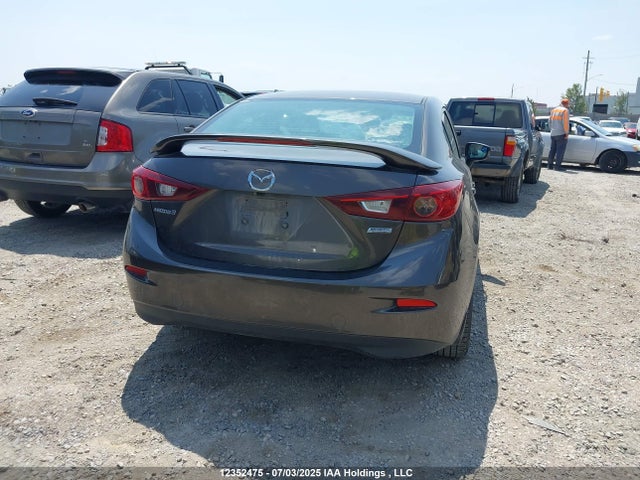 3MZBM1V71FM186188 Mazda pe