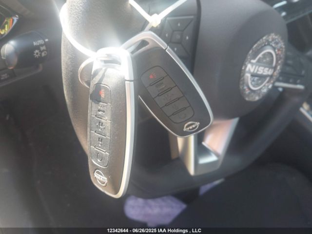 3N1AB8CVXRY353601 Nissan Sentra